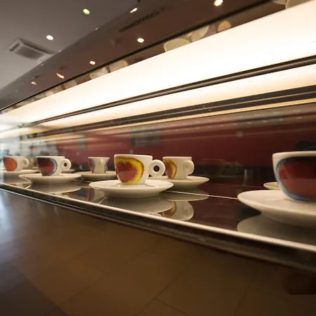 Курортний комплекс Park Plaza Verudela