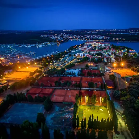 Park Plaza Verudela 4*