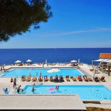Park Plaza Verudela Pula