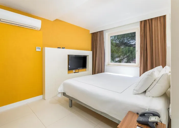 Resort Park Plaza Verudela 4*