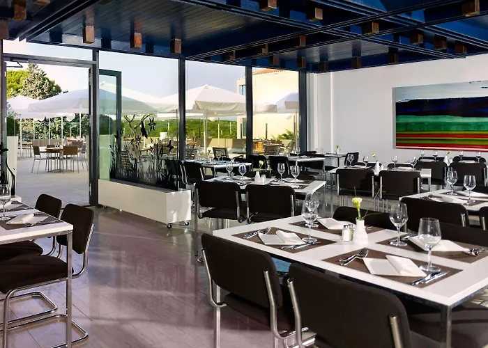 Resort Park Plaza Verudela Pula